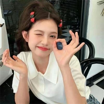 别摸了女帝，哥是神仙不是狗