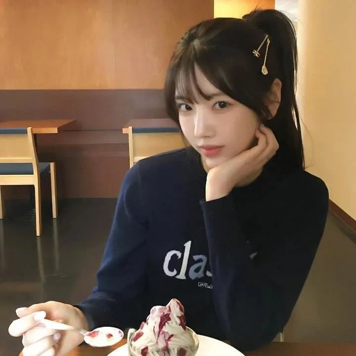 穿八零后妈她带崽逆袭